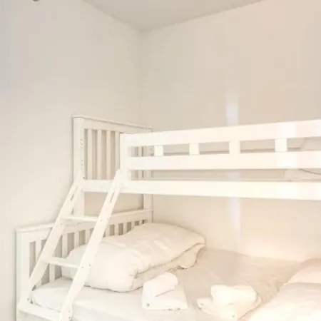 5-guest In Ostend, Steps From The * Остенде